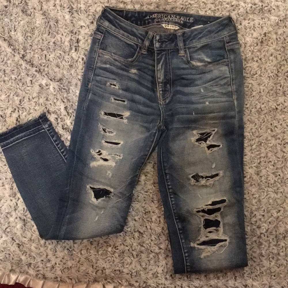 American eagle ripped jeans 🦅